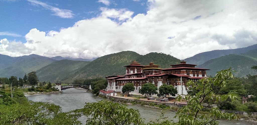 bhutan, punakha dzong, asia-2825919.jpg